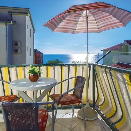 Lovely Apartment In Omis With Kitchenette Ngoại thất bức ảnh