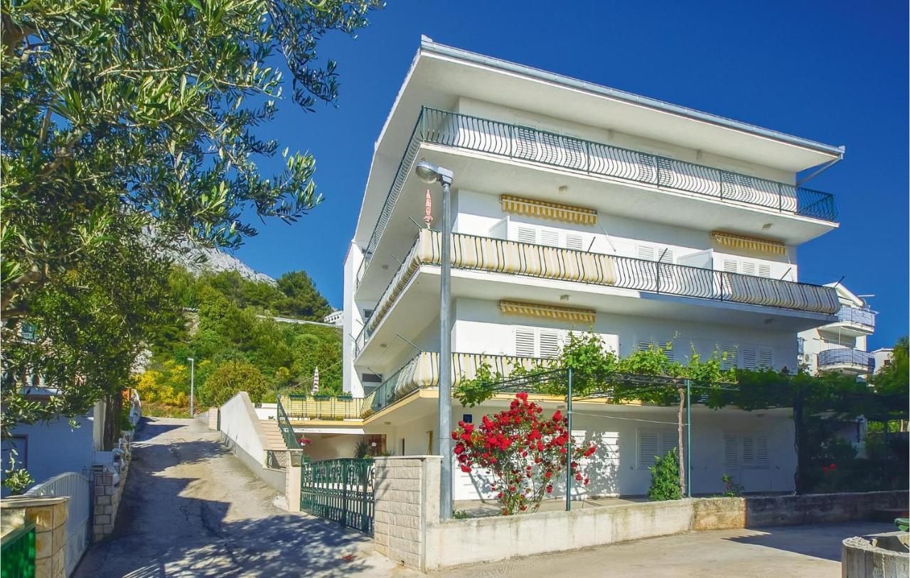 Lovely Apartment In Omis With Kitchenette Ngoại thất bức ảnh