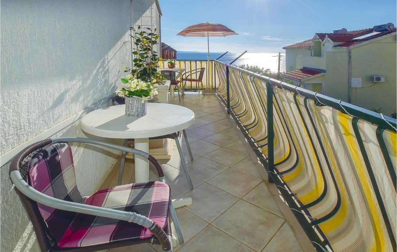 Lovely Apartment In Omis With Kitchenette Ngoại thất bức ảnh